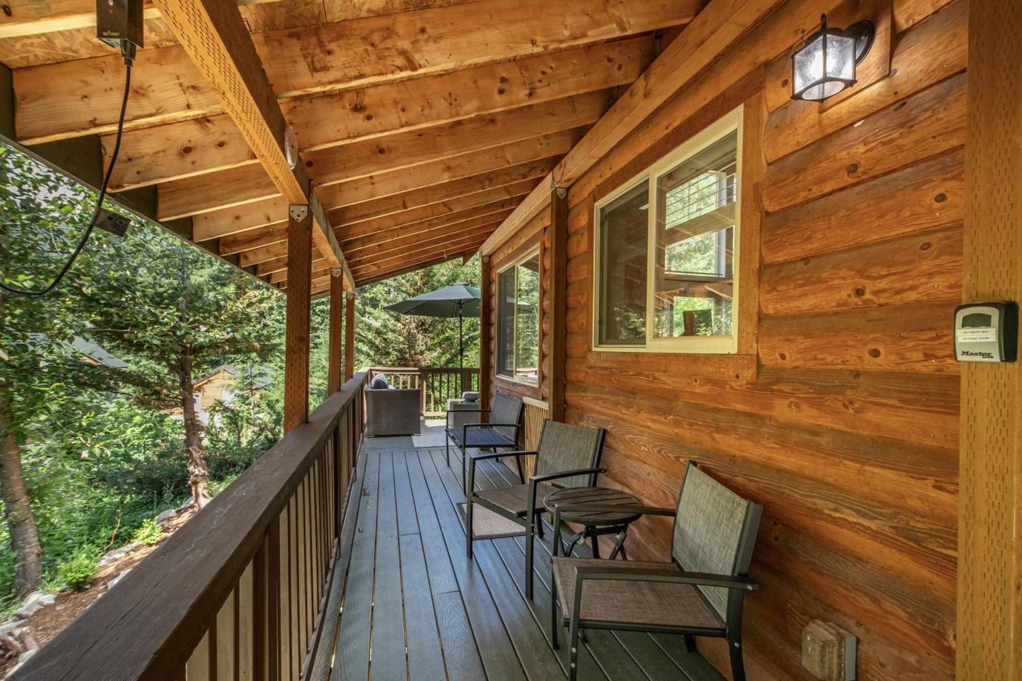 Raven Haven Lodge By Nw Comfy Cabins レブンワース エクステリア 写真
